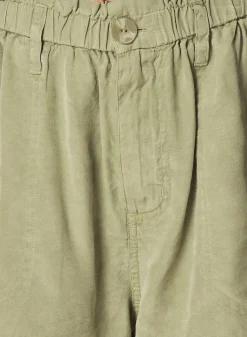 Bella Dahl Callie Ruffle Short - Dried Herb- Shorts