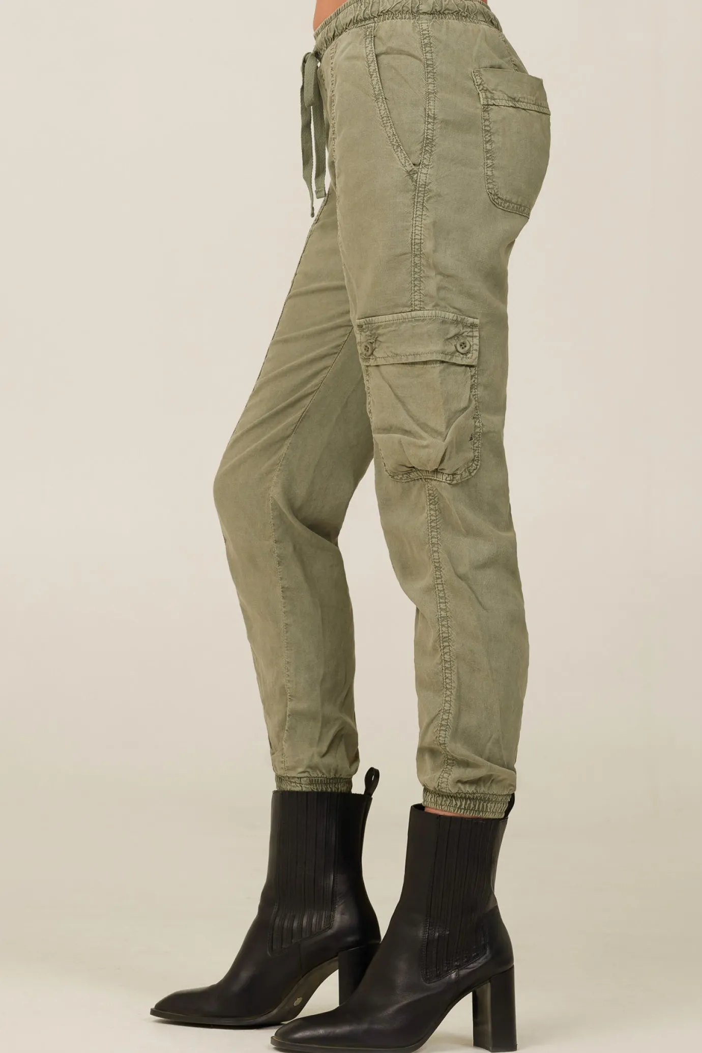 Bella Dahl Cargo Track Pants - Soft Army- Pants