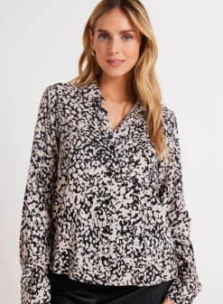 Bella Dahl Clean Shirt - Abstract Bloom Print- Long Sleeve