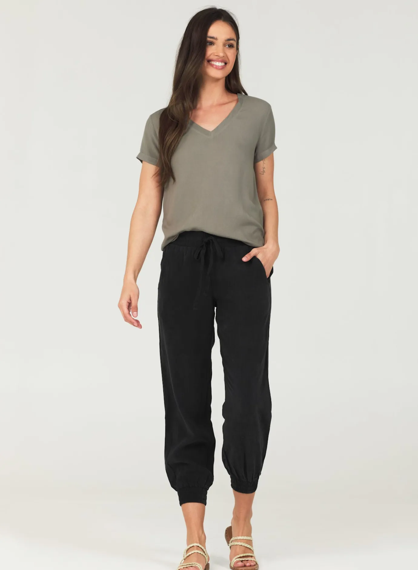 Bella Dahl Easy Drawstring Jogger - Vintage Black- Joggers