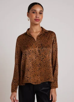 Bella Dahl Flowy Hem Button Down - Bronzed Maple- Button Down
