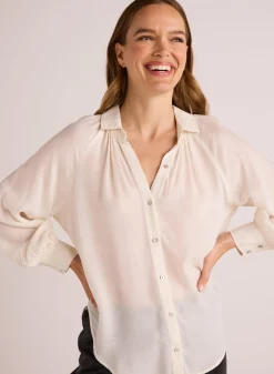 Bella Dahl Flowy Raglan Sleeve Shirt - Ivory Pearl- Long Sleeve