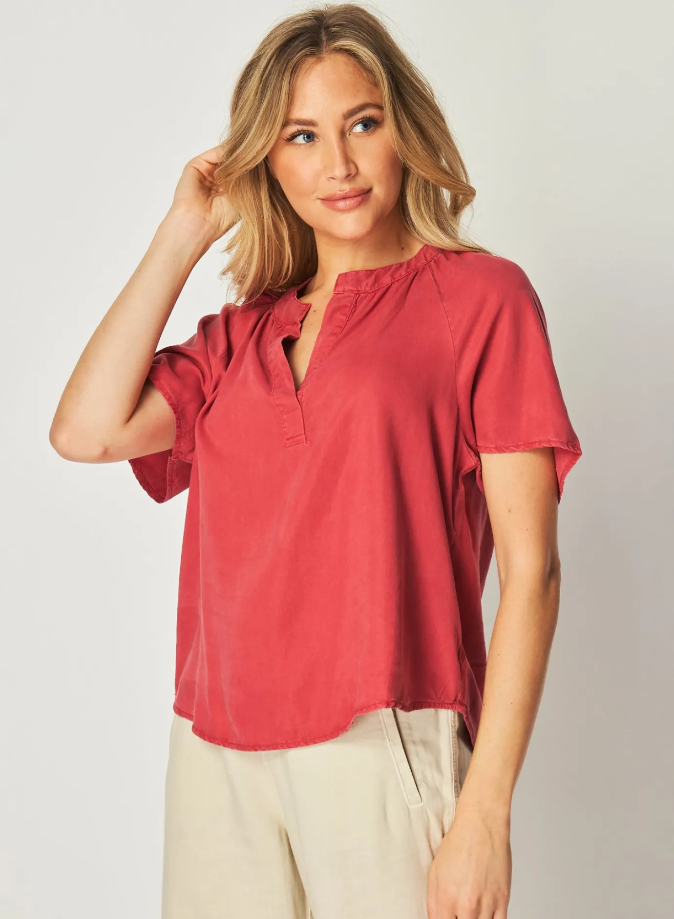 Bella Dahl Flowy Short Sleeve Pullover - Riviera Red- Short Sleeve