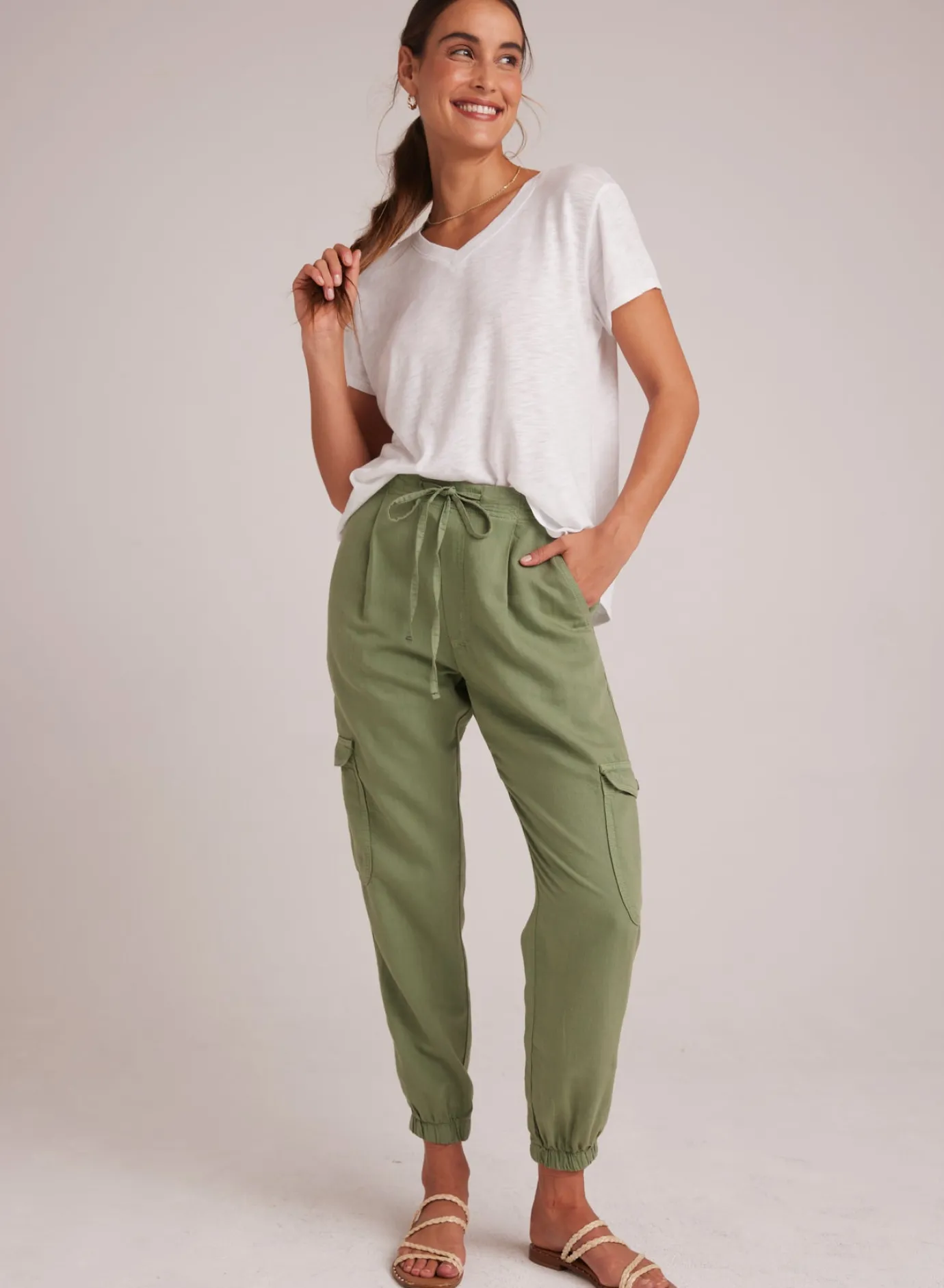 Bella Dahl Isla Pleated Jogger - Lush Foliage- Joggers