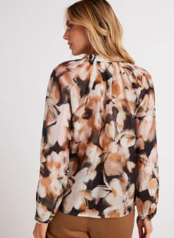 Bella Dahl Long Sleeve Shirred Raglan Shirt - Harvest Floral Print- Long Sleeve