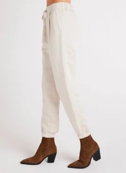 Bella Dahl Luna Pleat Front Jogger - Soft Pearl- Pants