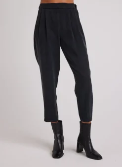 Bella Dahl Nico Clean Waist Slouchy Trouser - - Pants