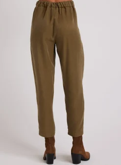 Bella Dahl Nico Clean Waist Slouchy Trouser - Basil Green- Pants