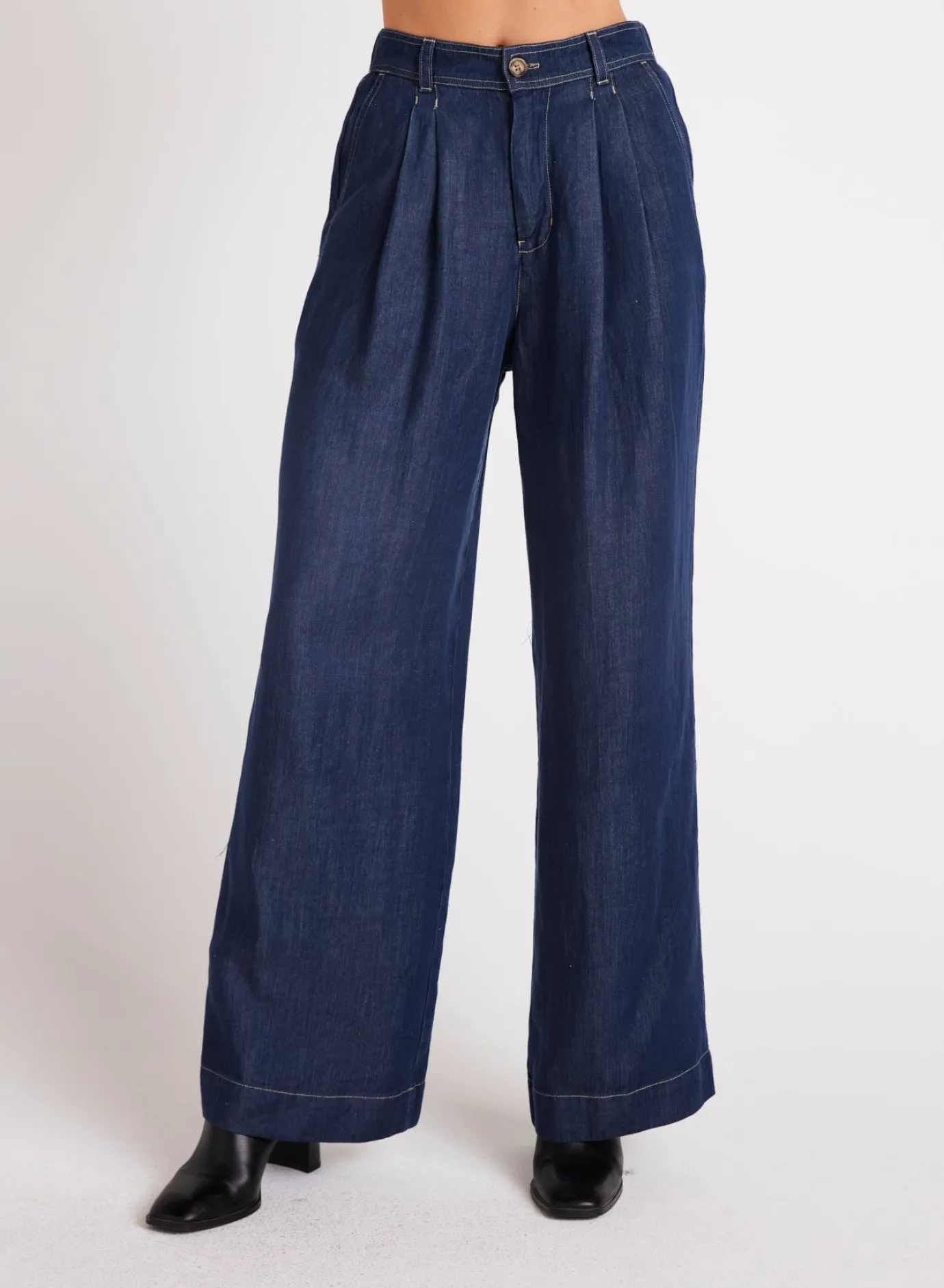 Bella Dahl Pleated Wide Leg Pant - Dark Denim- Pants