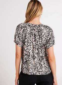 Bella Dahl Short Sleeve Raglan Pullover - Abstract Bloom Print- Short Sleeve