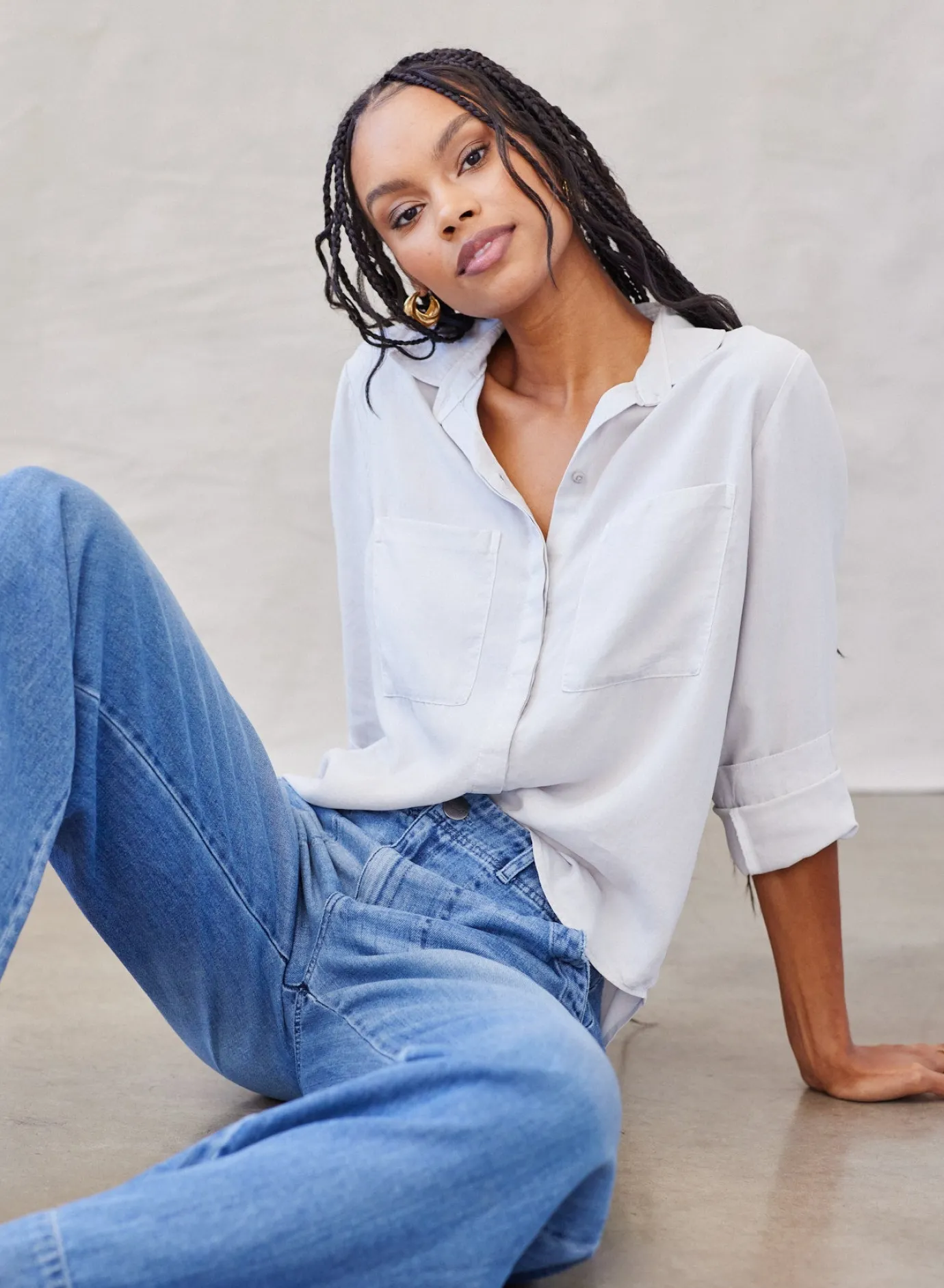Bella Dahl Two Pocket Classic Button Down - Foggy Sky- Long Sleeve